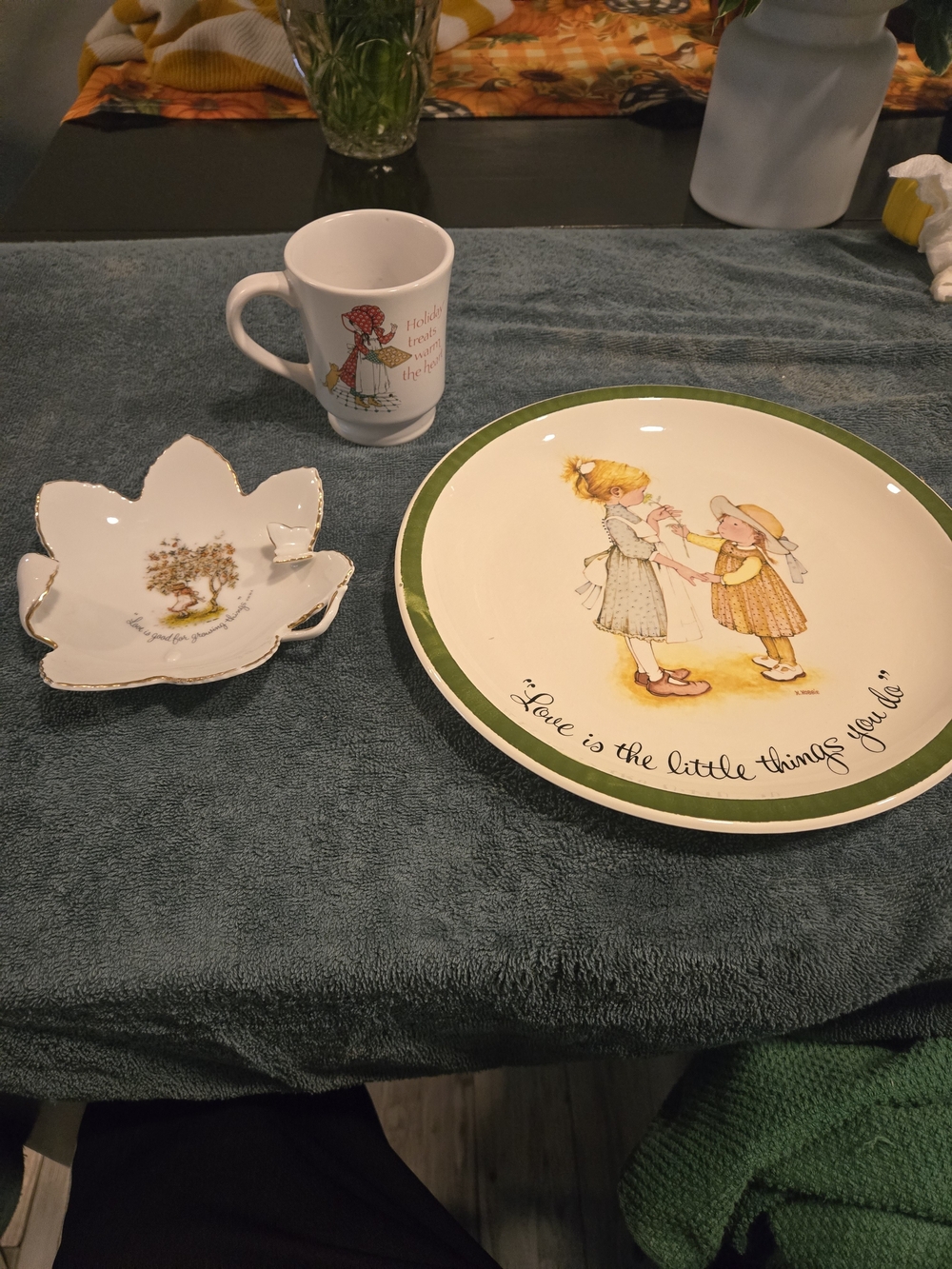 Vintage Holly Hobbie Collection Lot - 1972 Plate, 1973 Leaf Dish, 1980 Xmas Mug